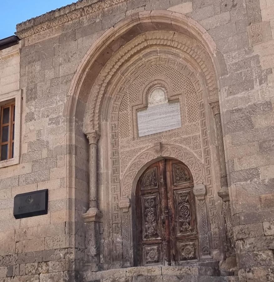 מלון נבשהיר Sinasos Evleri מראה חיצוני תמונה